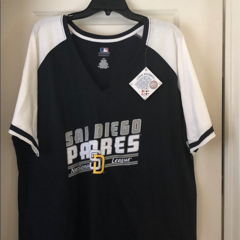 1XL San Diego Padres Shirt NWT